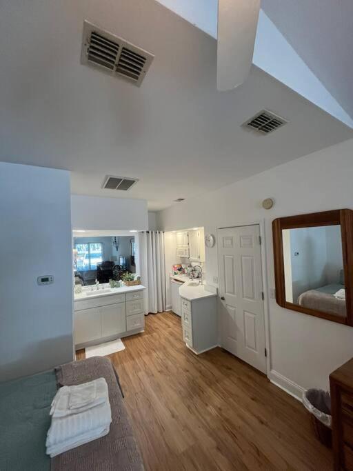 Beautiful Newly Remodeled Mini Suite At Sea Trail Resort Sunset Beach Eksteriør bilde