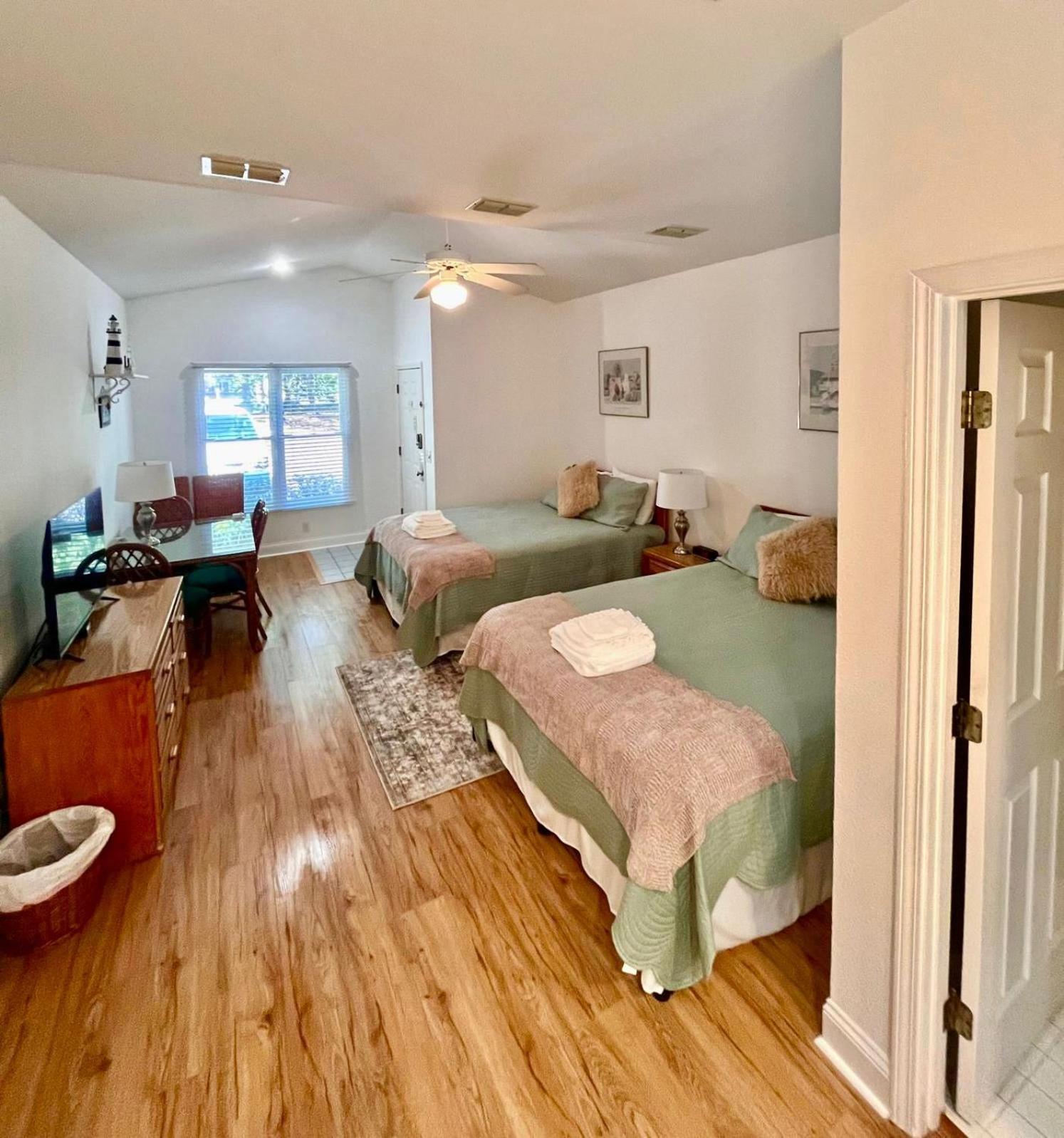 Beautiful Newly Remodeled Mini Suite At Sea Trail Resort Sunset Beach Eksteriør bilde